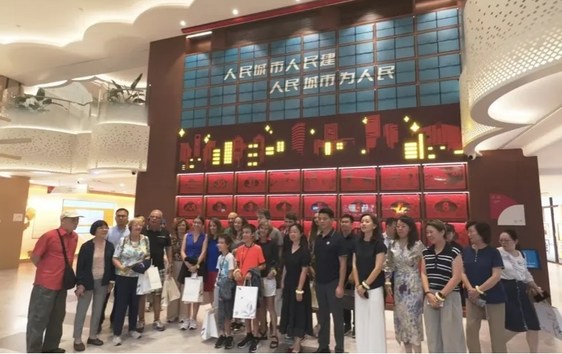 Shanghaier Gemeindekulturzentrum öffnet Türen für ausländische Touristen