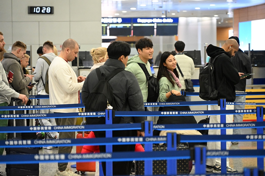 China erlässt neue Verordnung zur Regelung von Ein- und Ausreisen