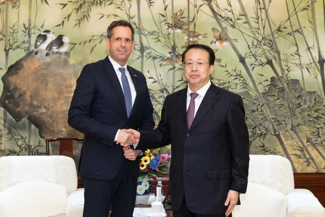 Shanghais Bürgermeister trifft Ministerpräsidenten von Niedersachsen