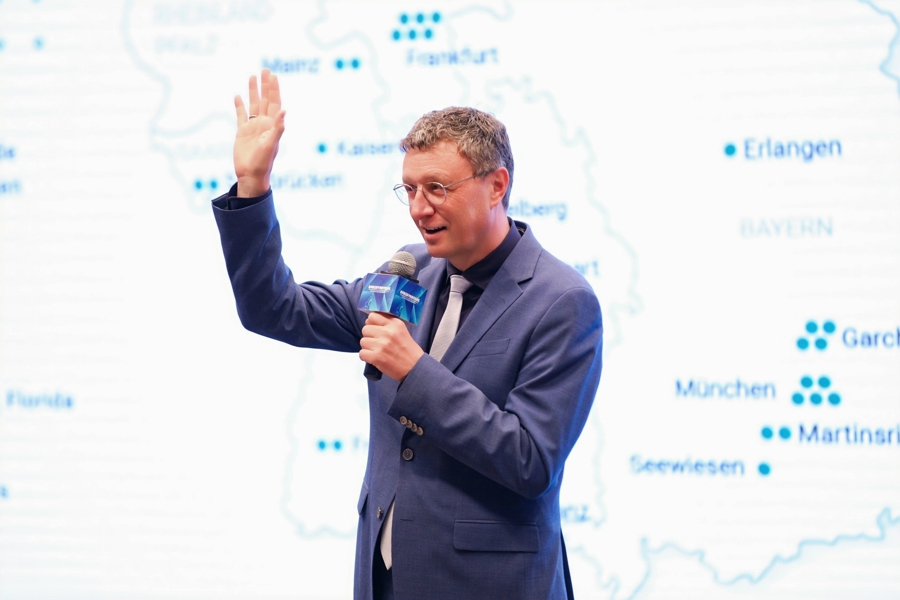 Max-Planck-Präsident ermutigt nächste Generation zur Beteiligung an wissenschaftlicher Forschung und fordert stärkere internationale Zusammenarbeit