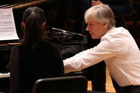 Shanghai empfängt die Berliner Philharmoniker und das Staatliche Moskauer P.-I.-Tschaikowski-Konservatorium