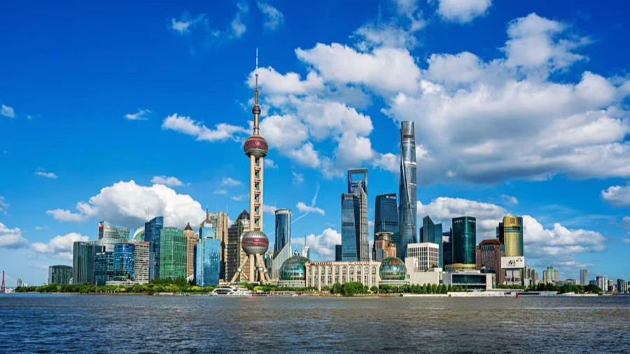 Shanghai heißt Touristen aus aller Welt zur Feier des chinesischen Neujahrs herzlich willkommen