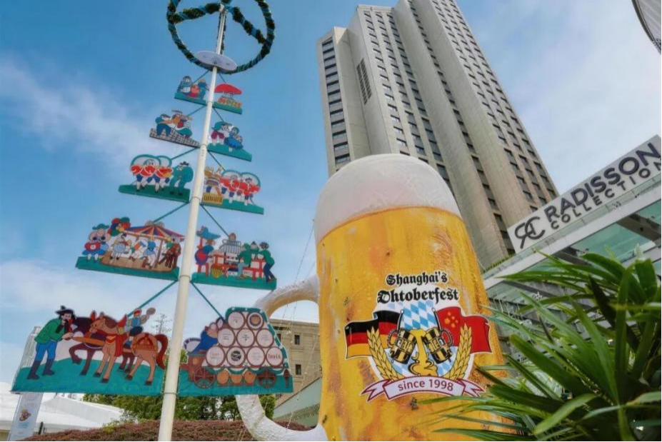 Shanghai-Oktoberfest kehrt mit Bier, Essen und Musik zurück