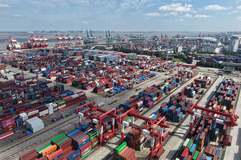 Shanghais BIP steigt im ersten Halbjahr 2026 um 5,6 %