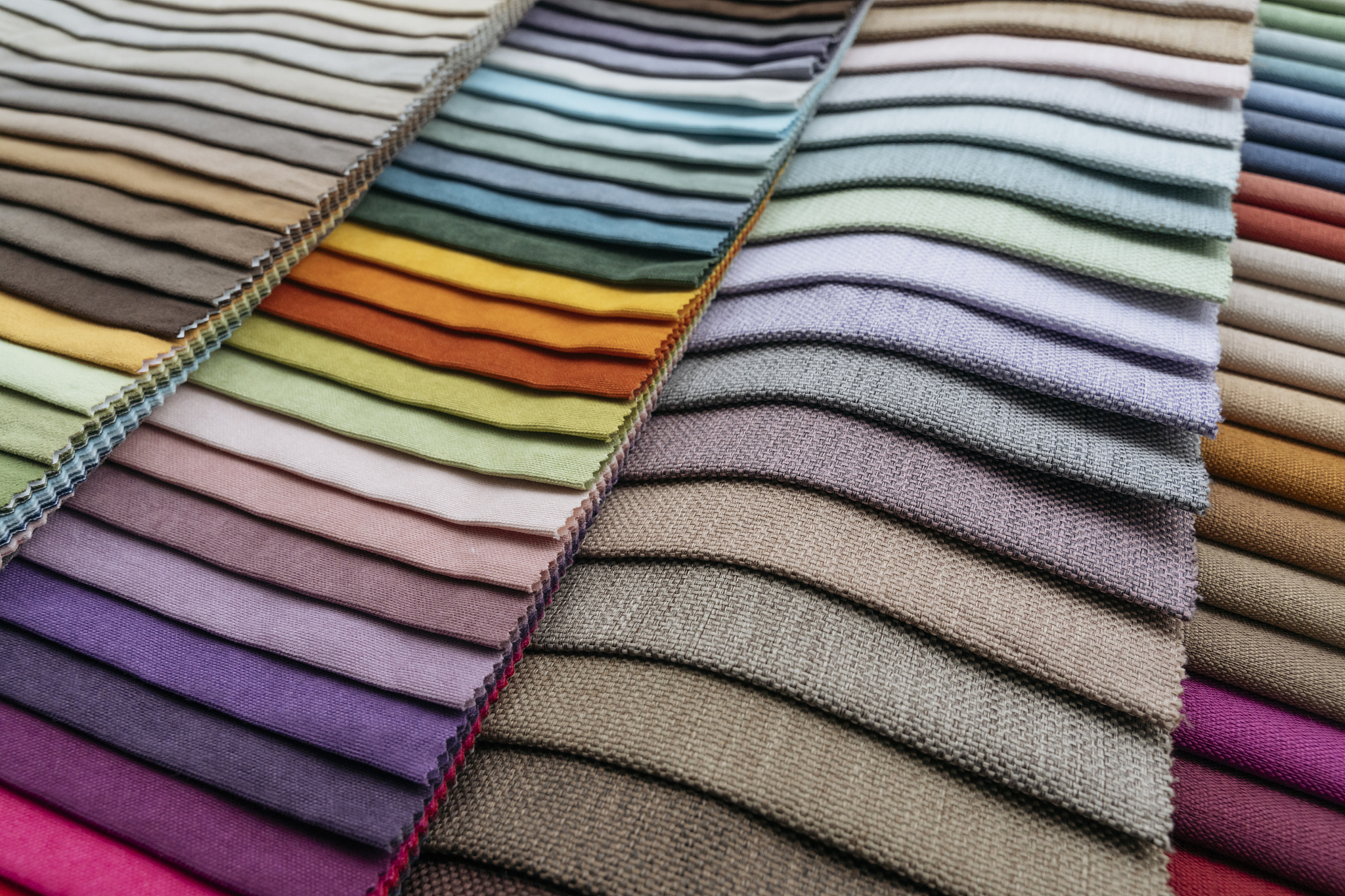 Shanghais Stoffmarkt etabliert sich als Hotspot für Maßanfertigungen für internationale Reisende