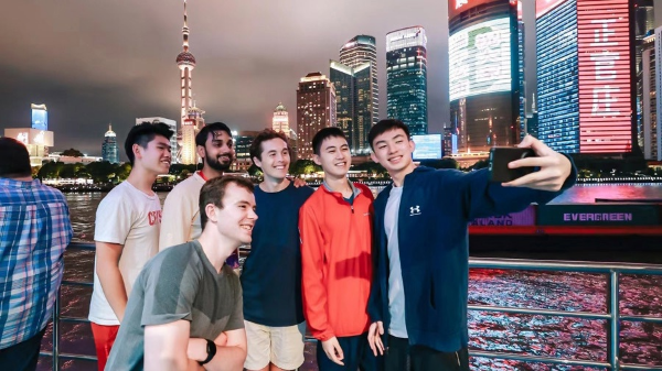 US-Jugendliche finden Shanghai als idealen Ort für Wachstum