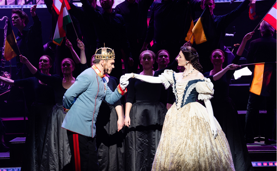 Deutschsprachiges Musical „Elisabeth“ feiert Shanghai-Premiere