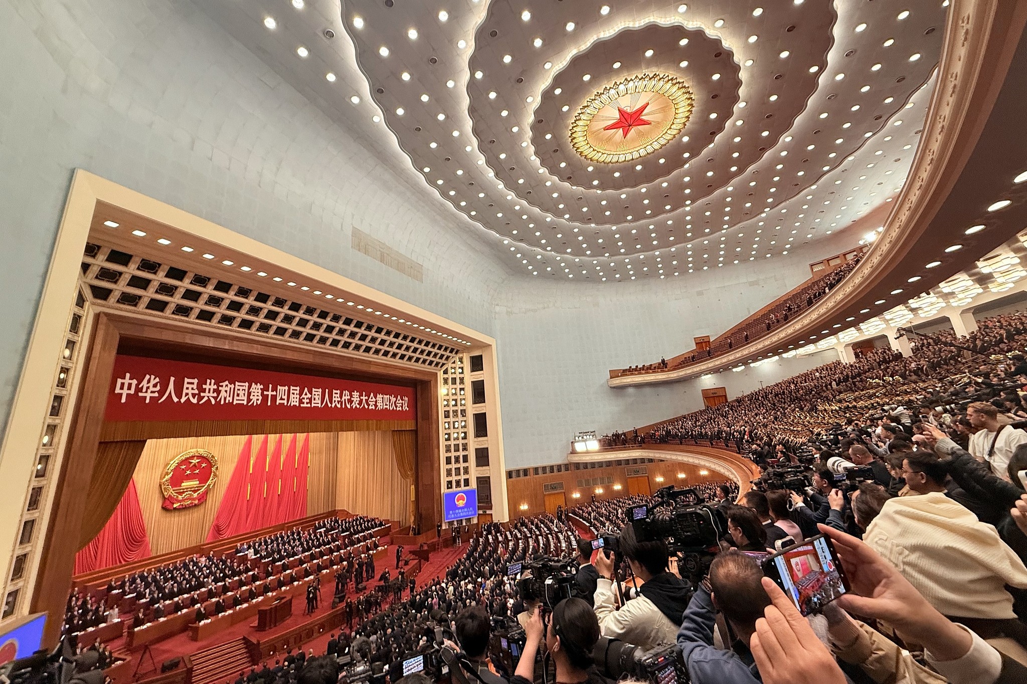 Chinesische Wirtschaft bleibt 2025 bemerkenswert widerstandsfähig: Bericht