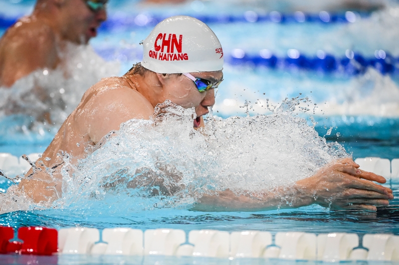 Swimmer fulfills Olympic redemption in historic relay victory2.jpg