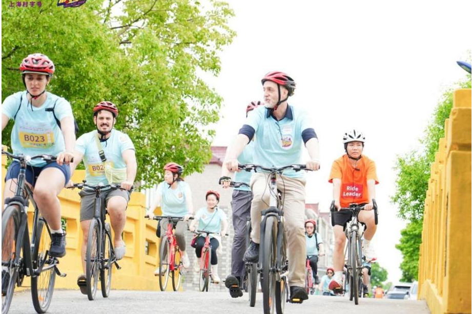 Expats entdecken Shanghais ländliche Schätze mit Rad 