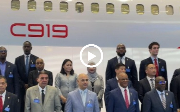 Diplomaten loben das von China selbst entwickelte Flugzeug C919