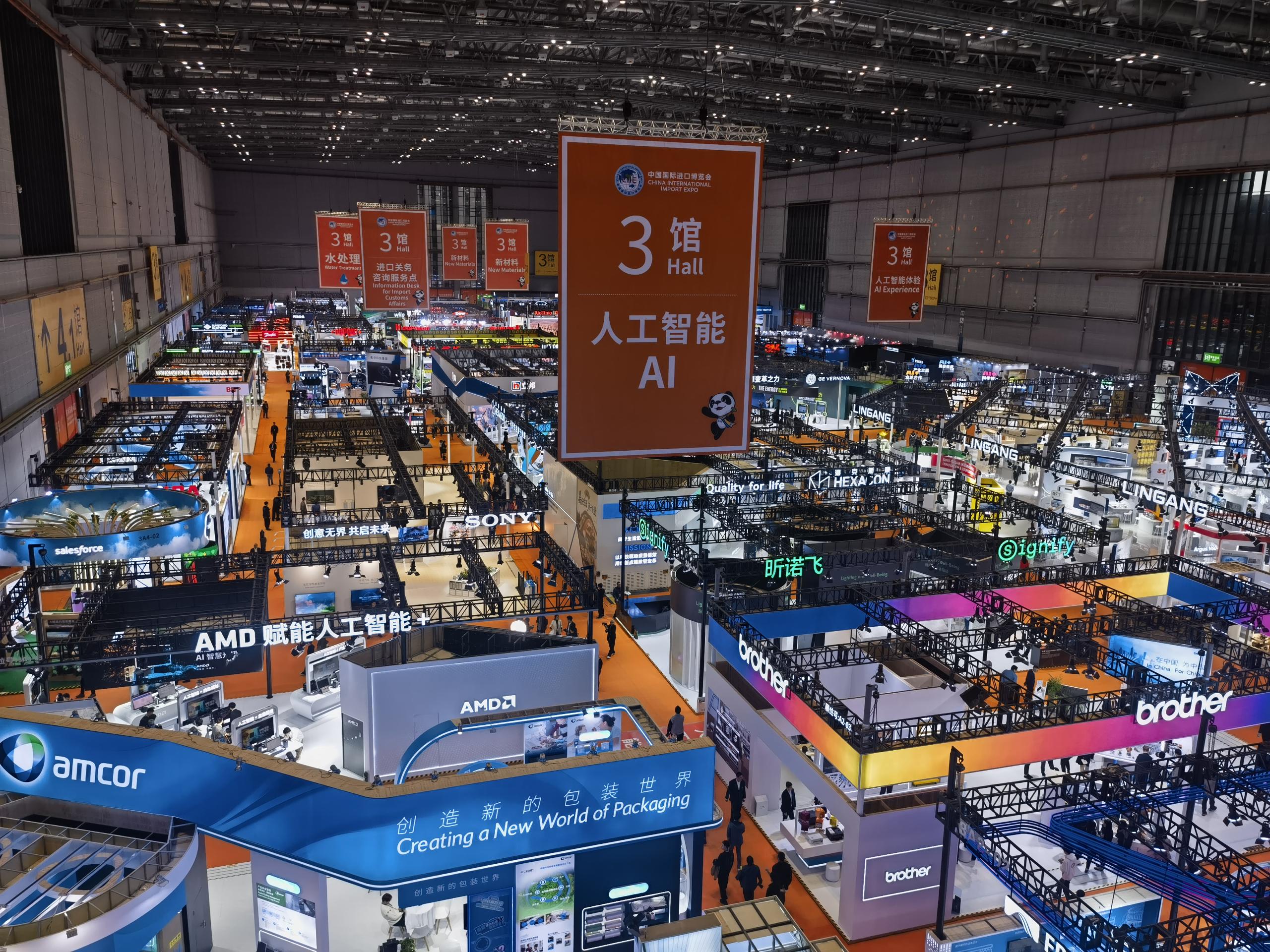 Teilnehmer: CIIE signalisiert Chinas Versprechen zur weiteren Öffnung nach außen