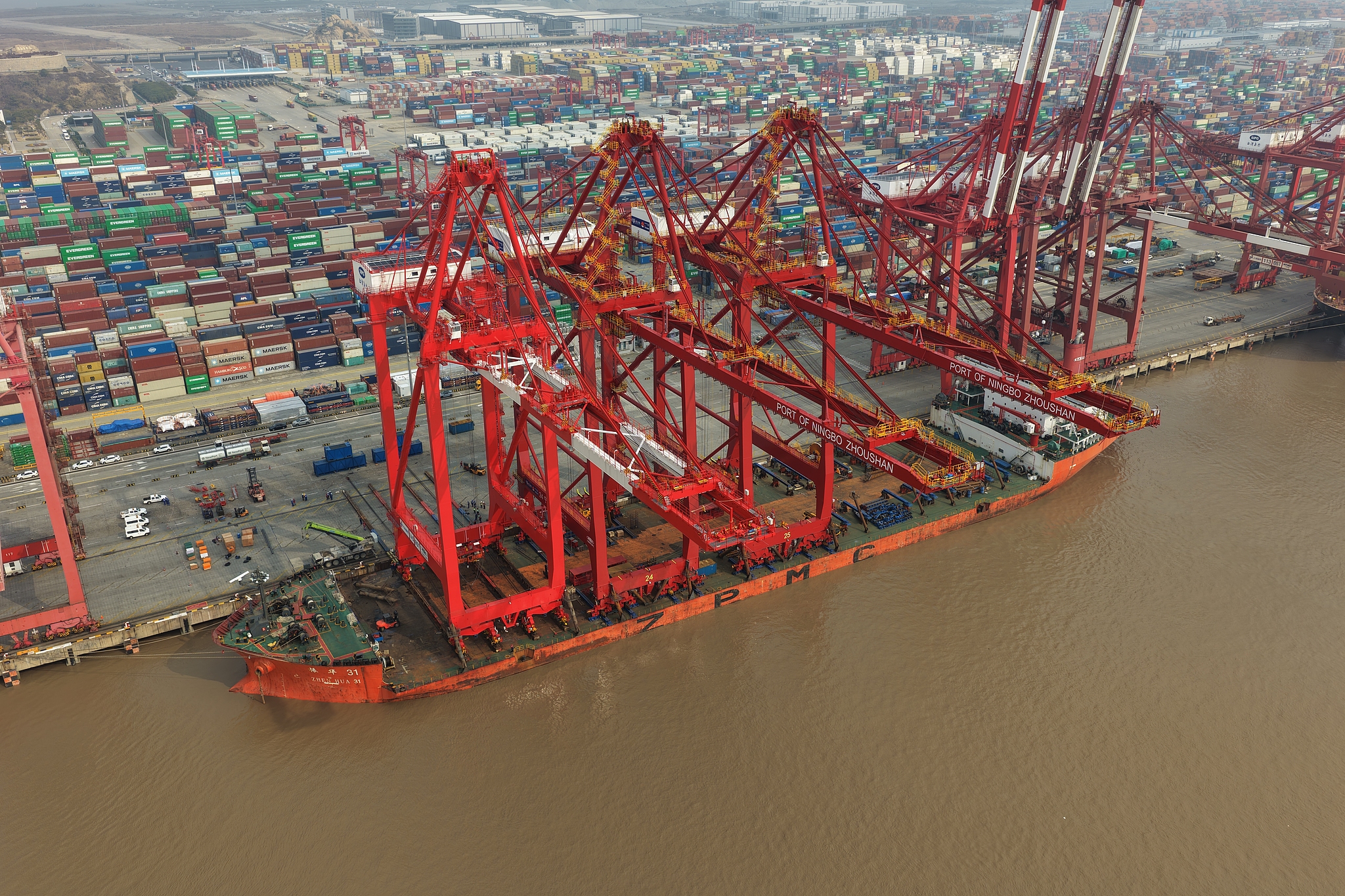 Shanghais Import- und Exportgesamtwert steigt im ersten Quartal um 21,9 Prozent