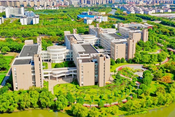 Shanghai Universität für Ingenieurwissenschaften (Shanghai University of Engineering Science) 