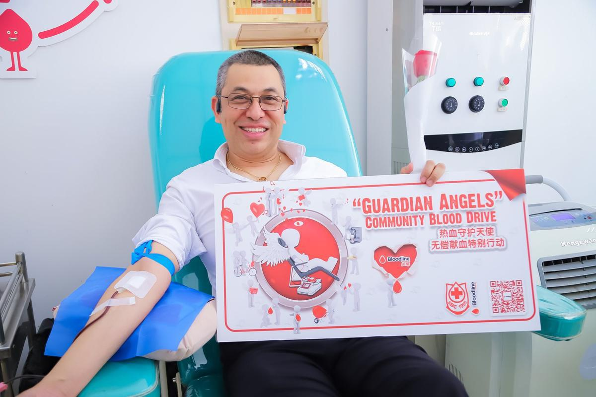 Internationale Freiwillige an Blutspendeaktion in Shanghai beteiligt