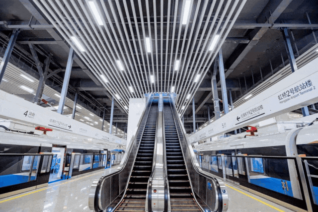 Neuer Fahrplan für Flughafenlinie seit 1. April